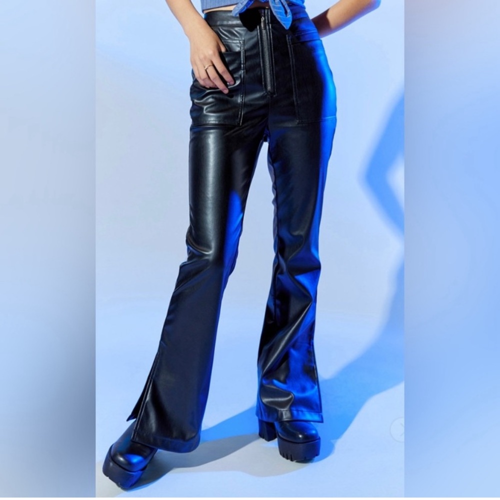 Kenzie x Francesca’s faux leather pants